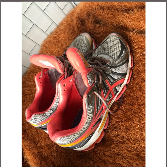 ASICS IGS - Picture 2 of 4